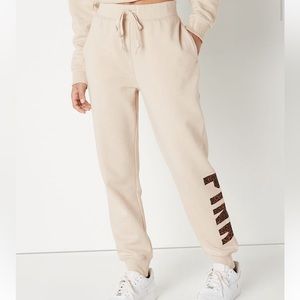🤎 VS PINK Everyday Relaxed Jogger Sz XL NEW